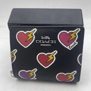 NEW COACH Women’s Snap Wallet with Heart Bolt Print Silver/Black Multi
